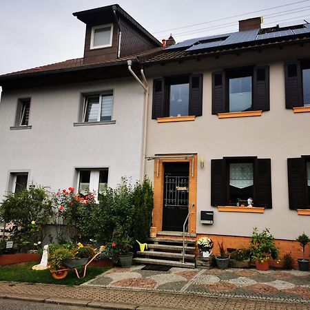 Gaestehaus Schu Marpingen Bagian luar foto